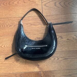 Marc Jacobs Black Calfskin Cruiser Shoulder Bag